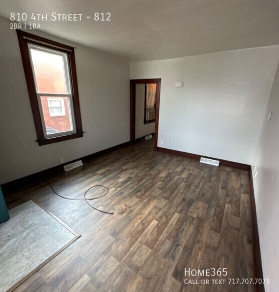 Building Photo - 810 4th St