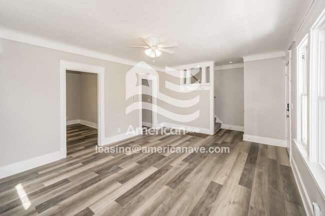 Building Photo - 1735 Joffre Ave