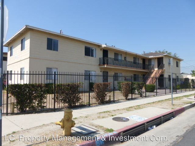 Primary Photo - 11467 Sherman Way