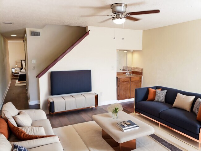Foto del edificio - 6723 Eastridge Dr