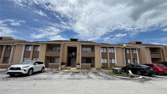 Foto del edificio - 5169 Vineland Rd