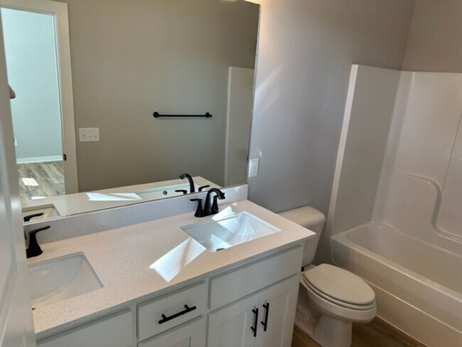 Foto del edificio - 3 bedroom house in the heart of Fayetteville