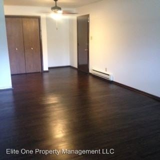 Primary Photo - 2130 Meadow Ln