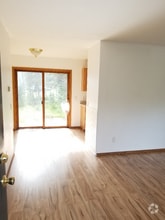 Building Photo - 445 Baleen Ave
