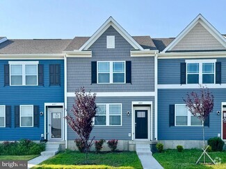 Building Photo - 405 Little Eden Wy
