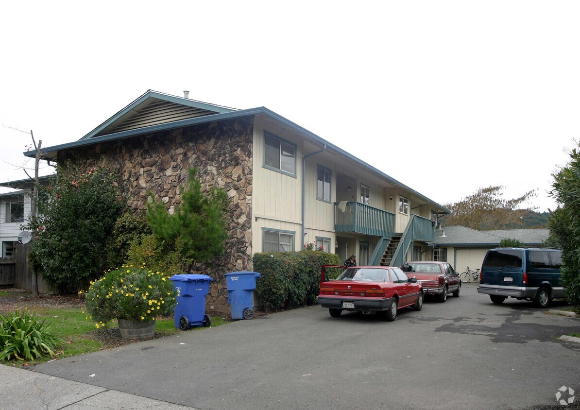 1336 Monte Vista Ave, Saint Helena, CA 94574 Apartments in Saint