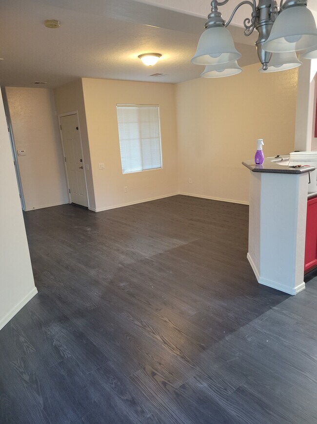 Building Photo - 6675 Caporetto Ln