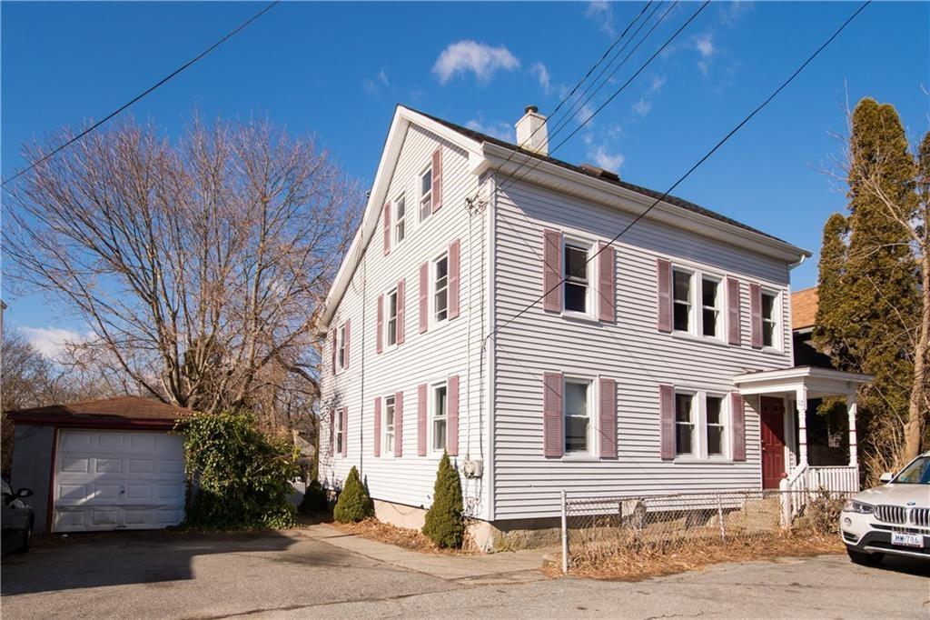 12 Murphy Ave Unit 2, Bristol, RI 02809 Apartment for Rent in Bristol