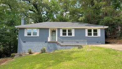 Building Photo - 3505 Pelzer Ave