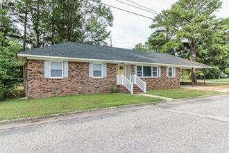 Building Photo - 521 N Fairview Rd