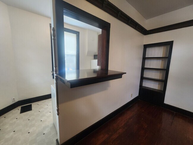 Foto del edificio - 248 S 9th St