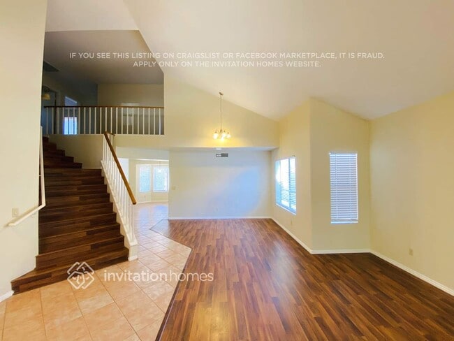 Building Photo - 1538 E Hearne Way