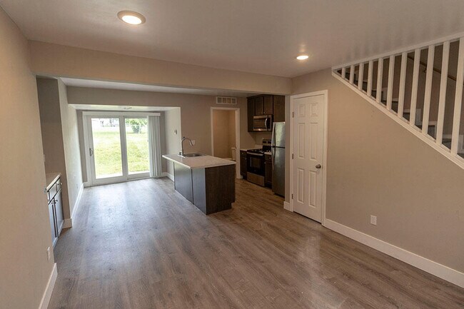 Foto del edificio - 3607 Greeley Dr