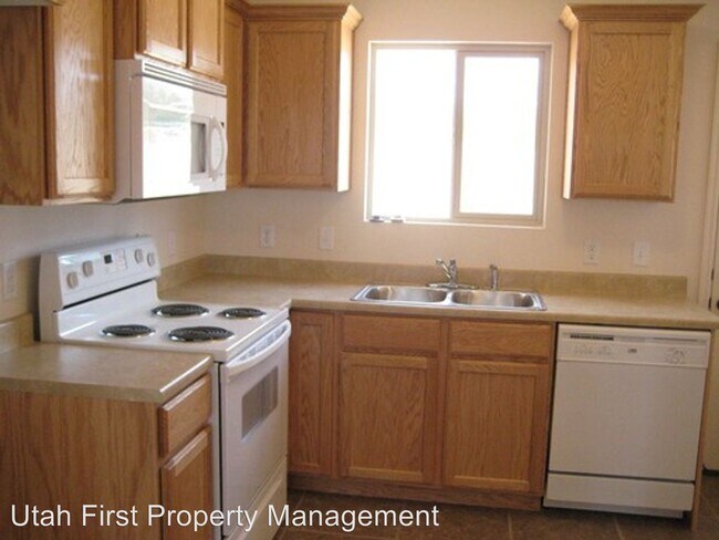 Building Photo - 4249-4251 W 75 N