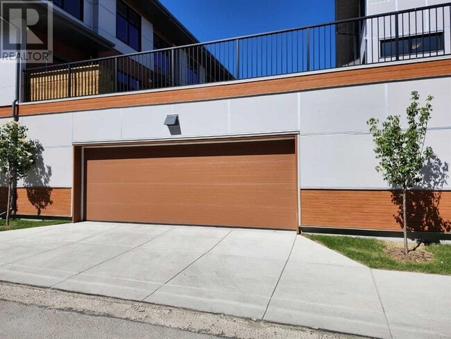 Photo du bâtiment - 400-400 Belmont St SW