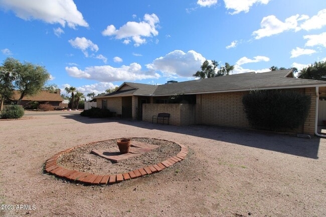 Building Photo - 6125 E Corrine Dr
