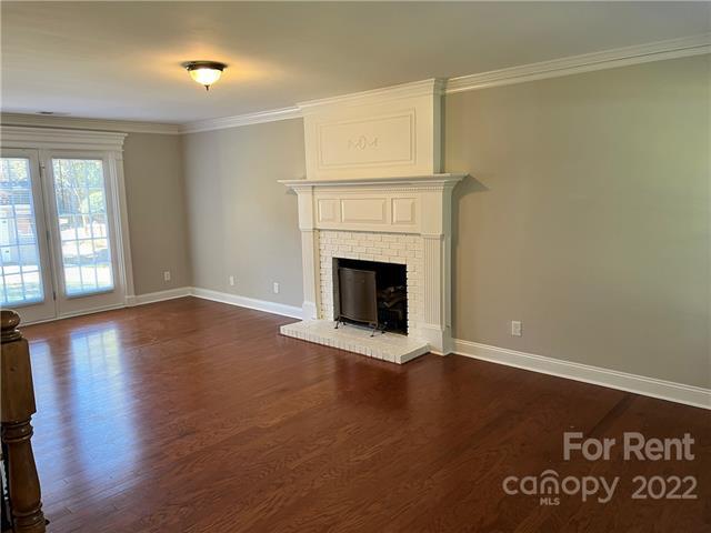 Building Photo - 2904 Jarrett Ct