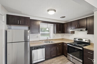Interior Photo - Villages at Shore Landing