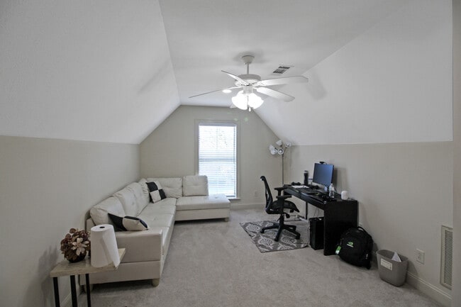Building Photo - 183 Tradition Pkwy