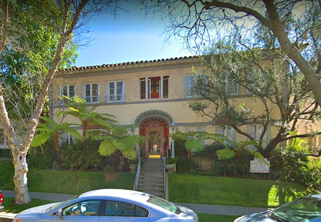1920s Historic Italian Villa - 414 N Sycamore Ave