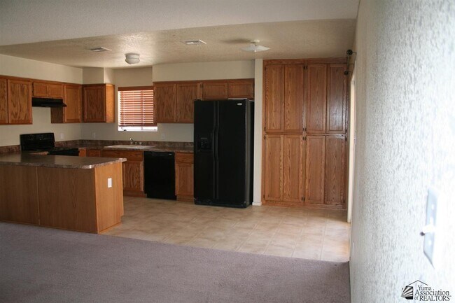Foto del edificio - 6126 E 44th St