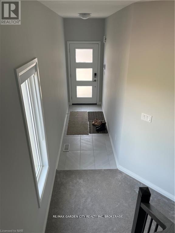 Photo du bâtiment - 4552-4552 Portage Rd
