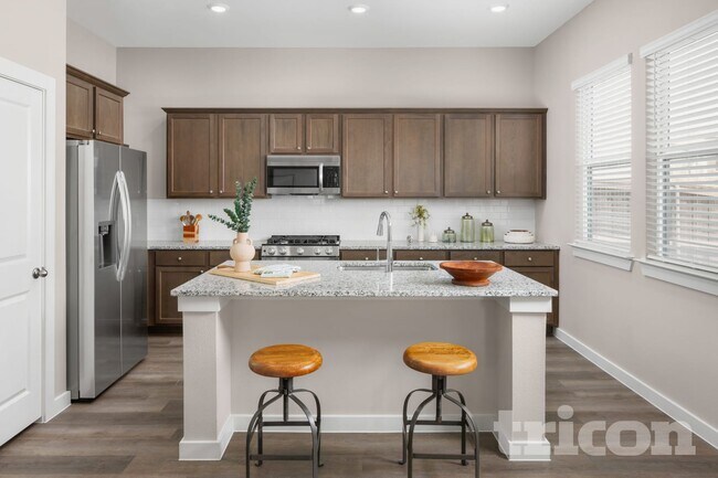 Building Photo - 4307 Stonybrooke Dr