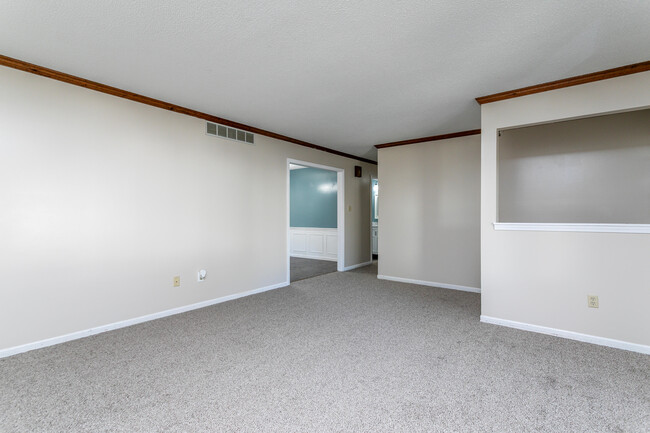 Building Photo - 2182 S El Centro Ct