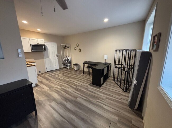 Foto del edificio - 643 Washington St