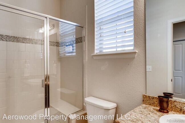 Foto del edificio - 3 br, 2 bath House - 9050 E. Phillips Lane