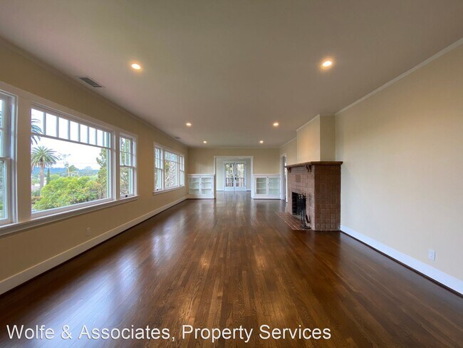 Building Photo - 3 br, 2 bath House - 703 Colina Lane
