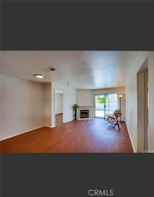 Building Photo - 1200 Gaviota Ave