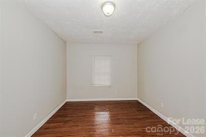 Foto del edificio - 3214 Kalynne St