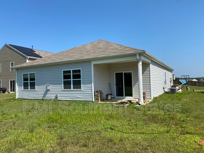 Foto del edificio - 3424 Woodcross Dr