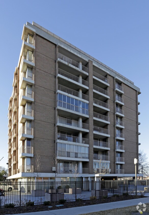 Foto principal - Stansbury Condos