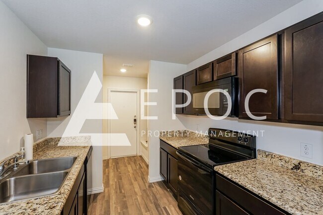 Foto del edificio - 719 N 13th St