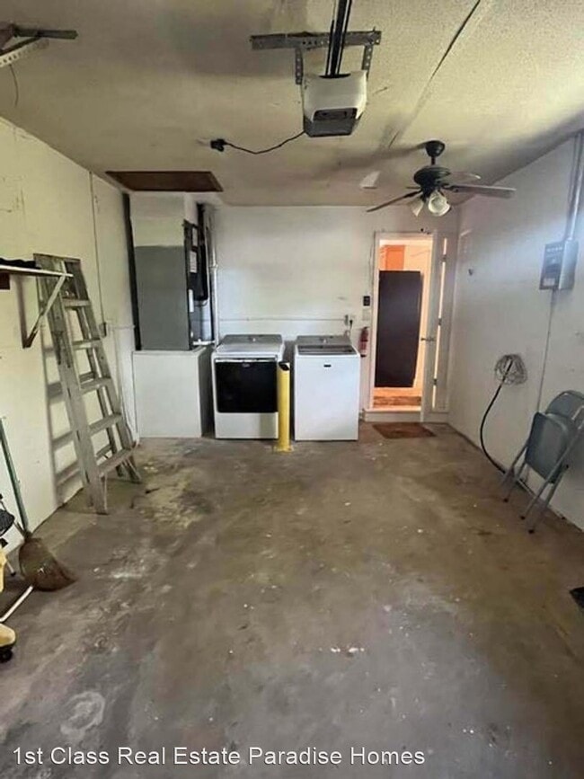 Building Photo - 3 br, 2 bath House - 1358 NW Charlie Green Dr