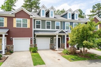 Building Photo - 1634 Holly Grove Way