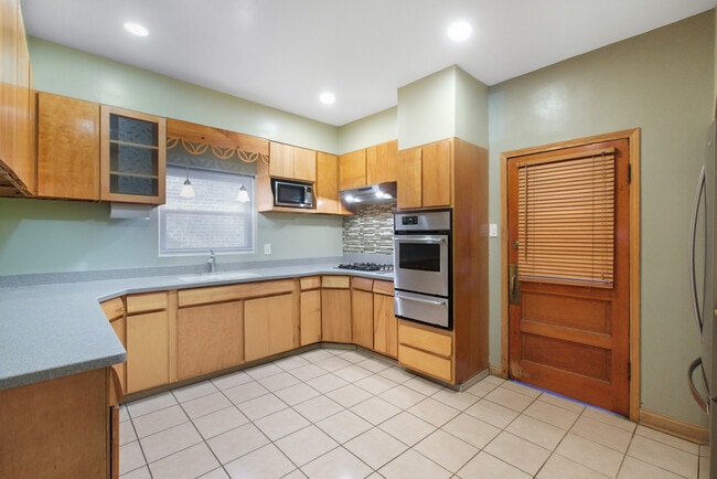 Foto del edificio - 5434 W Wrightwood Ave