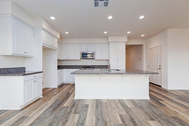 Building Photo - 979 Rolling Dunes Way
