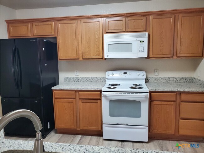 Foto del edificio - 3413 Rob Roy St