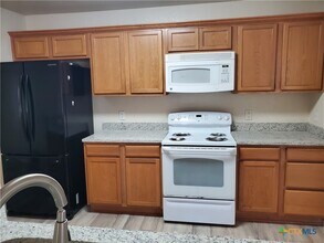 Building Photo - 3413 Rob Roy St