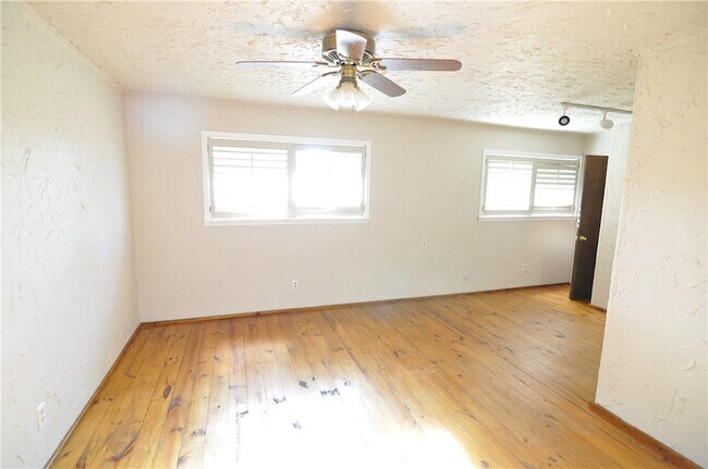 Foto del edificio - 16567 Farm to Market Rd 2154