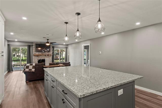 Foto del edificio - 2500 Wildwood Way