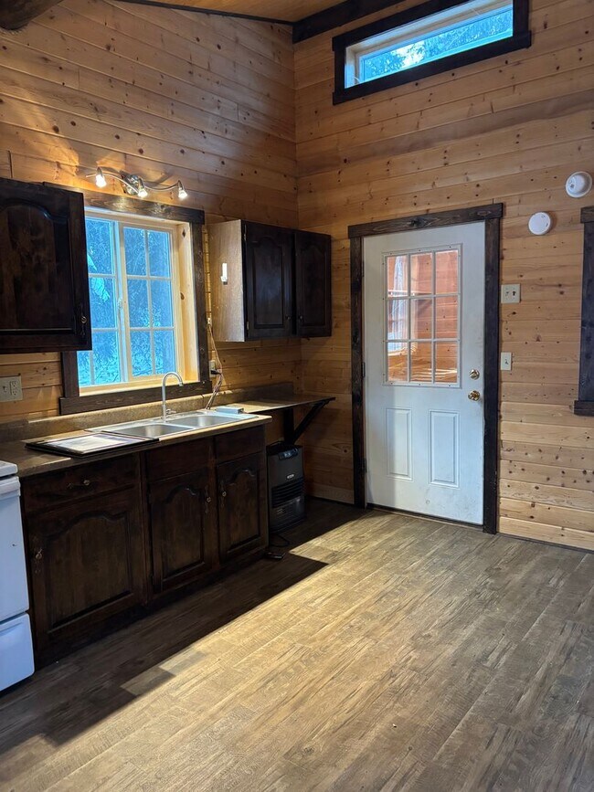 Foto del edificio - Faulk County Rd 139-SB