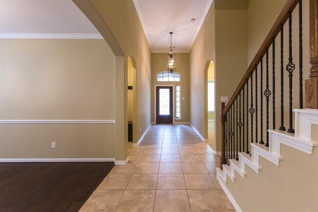 Foto del edificio - 13707 McKinney Creek Ln