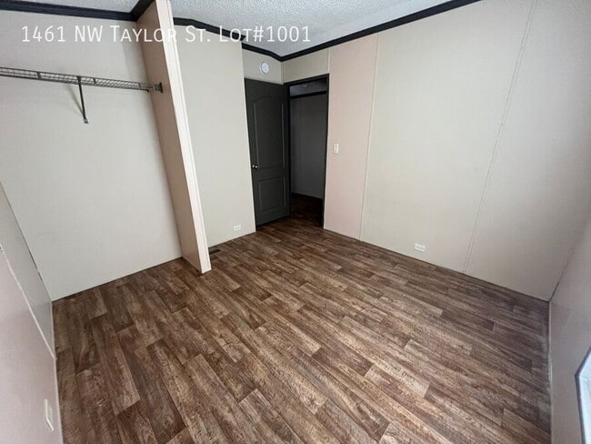 Foto del edificio - 1461 NW Taylor St