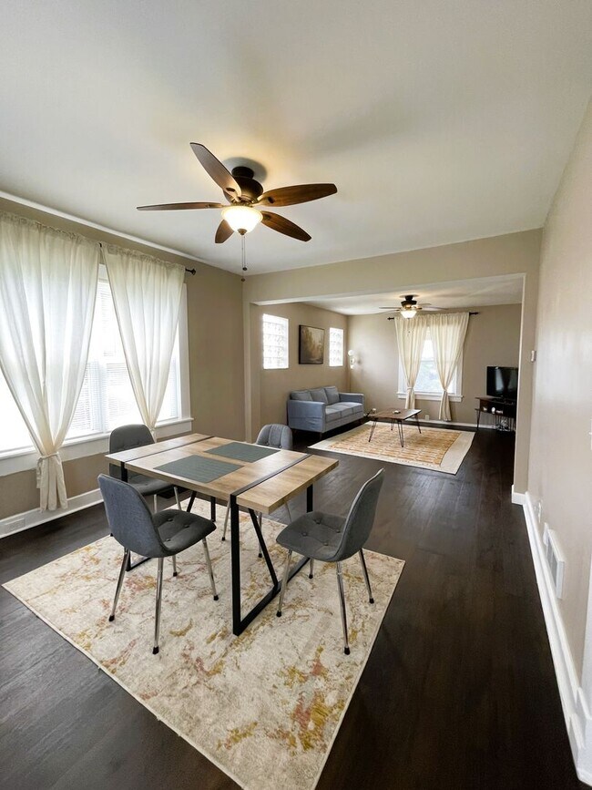 Foto del edificio - 2650 Lyle Ave