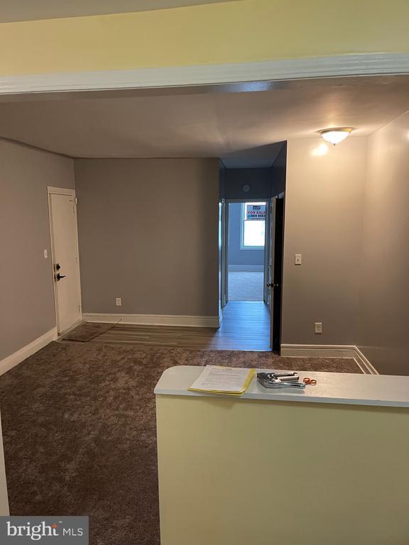 Foto principal - 4232 Park Heights Ave
