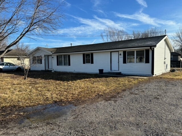 Foto principal - 818 Wix Ln
